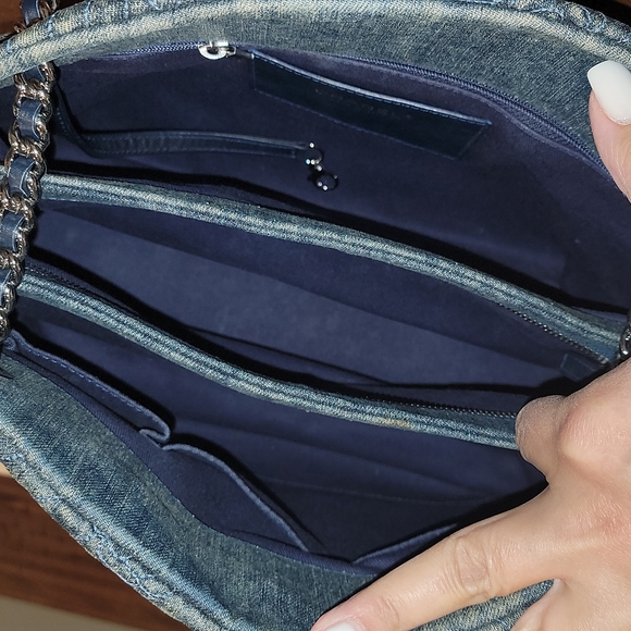 SOLD Rare & authentic CHANEL denim bag - Picture 12 of 15